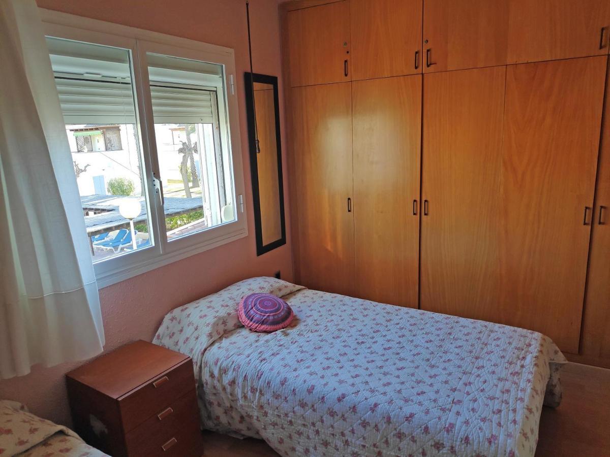 Apartamentos Estival 3000 La Pineda Buitenkant foto