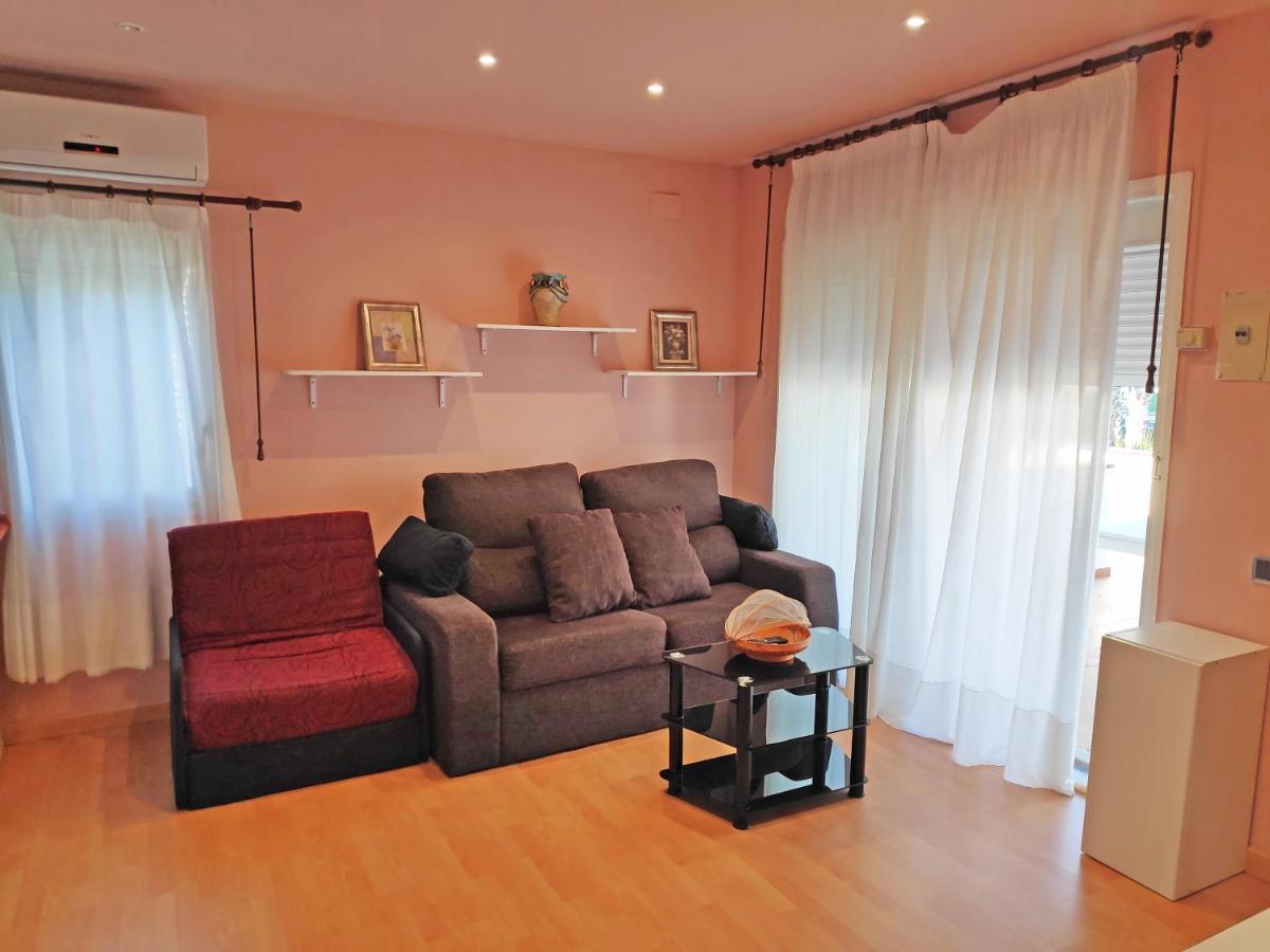 Apartamentos Estival 3000 La Pineda Buitenkant foto