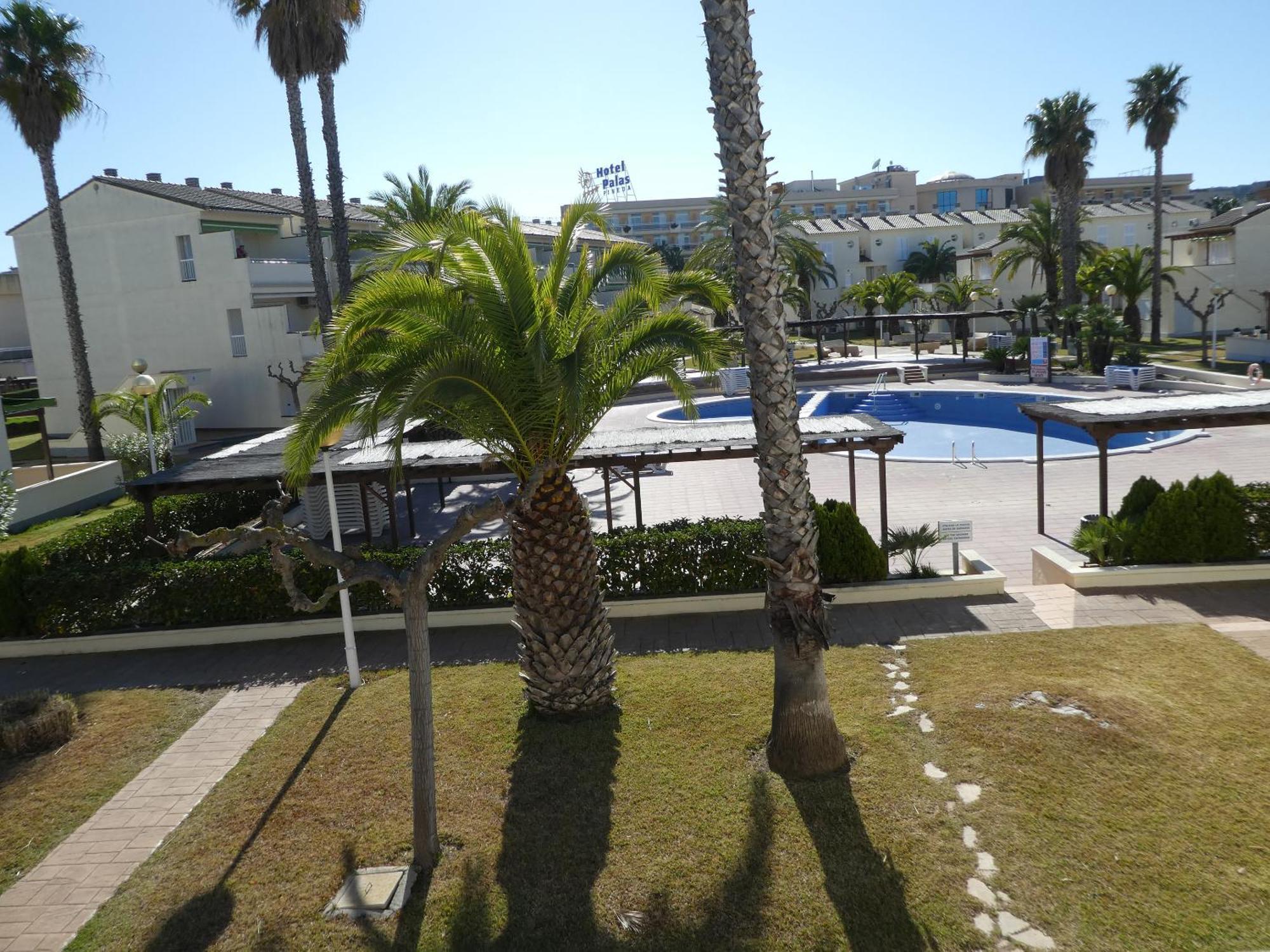 Apartamentos Estival 3000 La Pineda Buitenkant foto